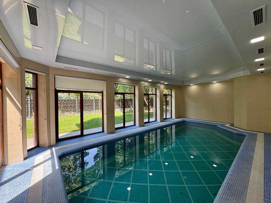 Продаётся здание- офис, садик