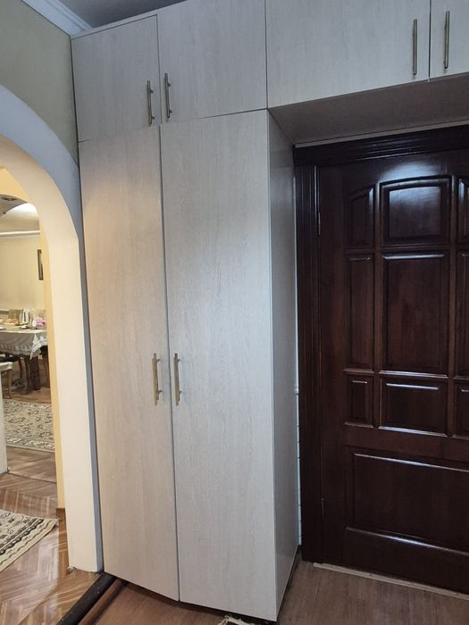 Шкаф очень в хорошем состоянии