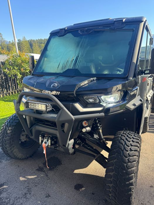 Can-Am Traxter HD 10