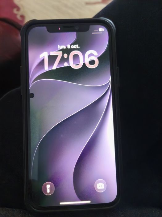 iPhone 12 utilizat