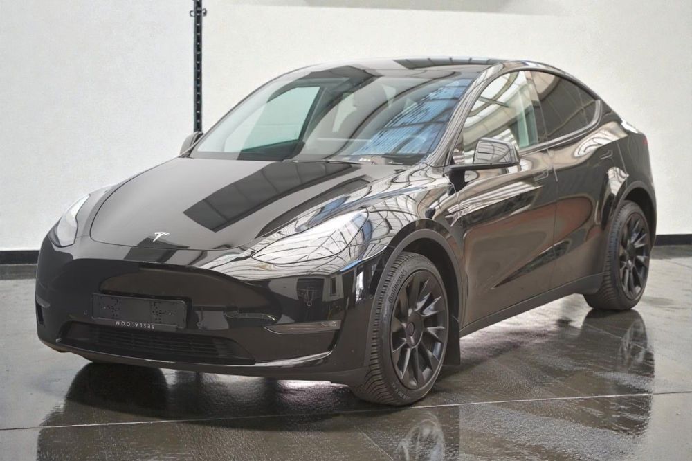 Tesla Model Y Garantie producator / Finantare / TVA deductibil