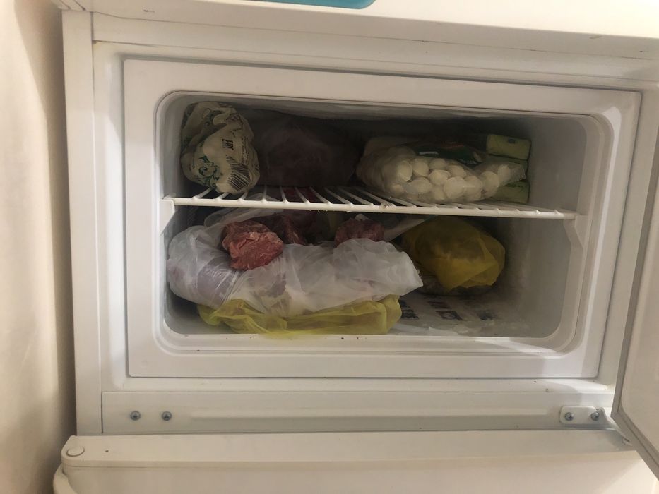 Рабочий холодильник