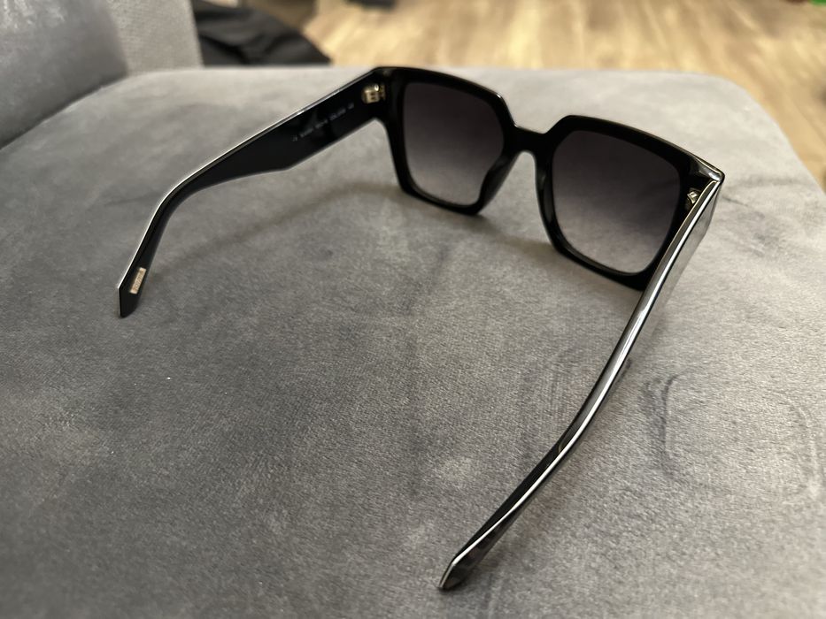 Дамски слънчеви очила Just Cavalli