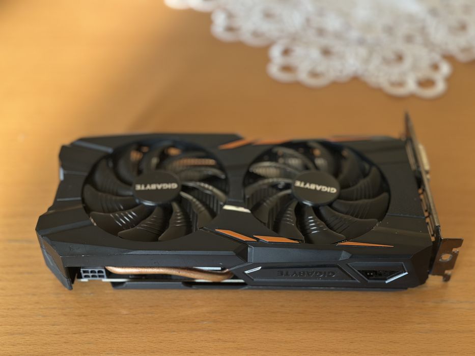 Placa video GTX 1050Ti 4Gb