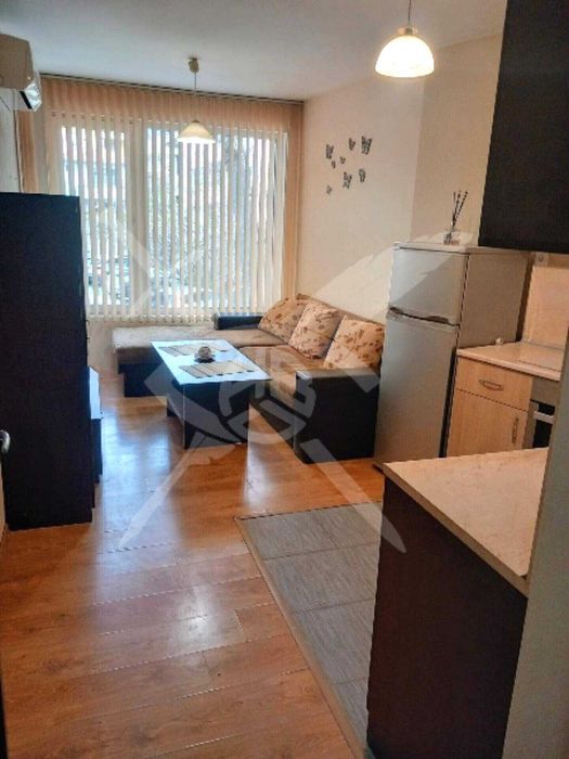 Дава се под наем Двустаен апартамент в Пловдив, Кършияка - 64 кв.м за 638.01 € - Снимка #1