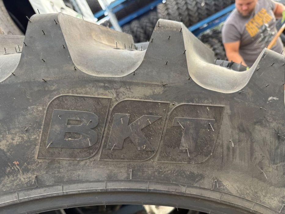 ANVELOPA 320/90 R42 BKT AGRIMAX RT945 139A8/B TL  Cauciucuri tractor, Fiat, Case, Fendt, John Deere, New Holland, Massey Ferguson, UTB   Cauciucuri tr