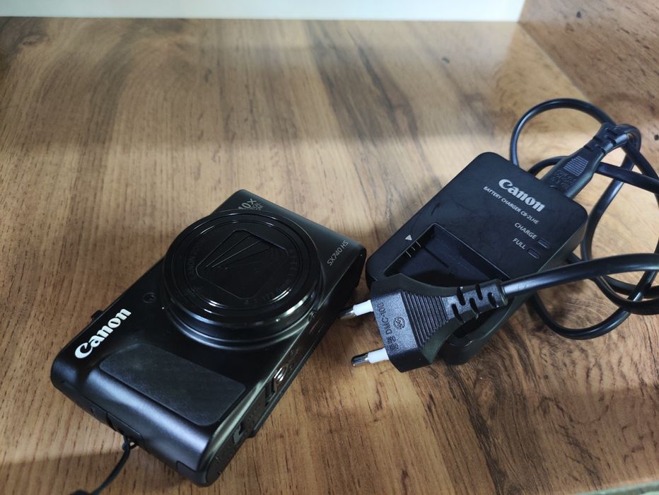 canon powershot SX740 HS