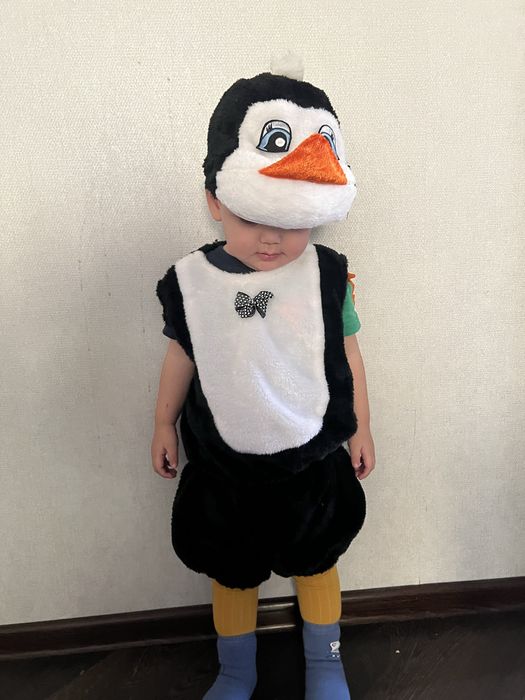 Срочно продам новогодний костюм Пингвин