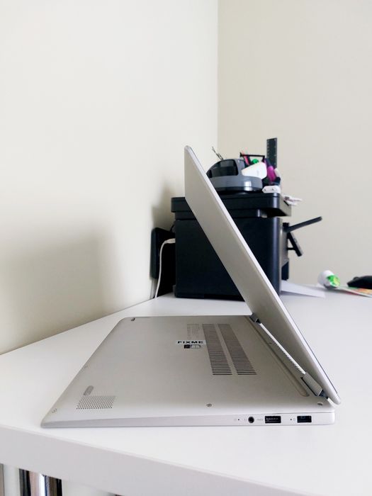 Ноутбук Lenovo YOGA 720-15IKB