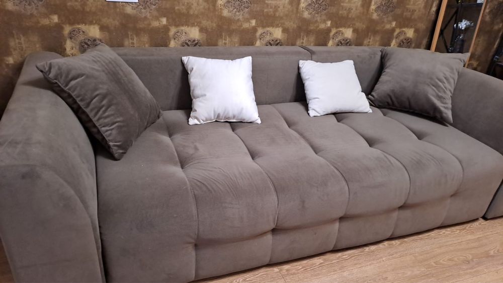 диван в идеальном состоянии