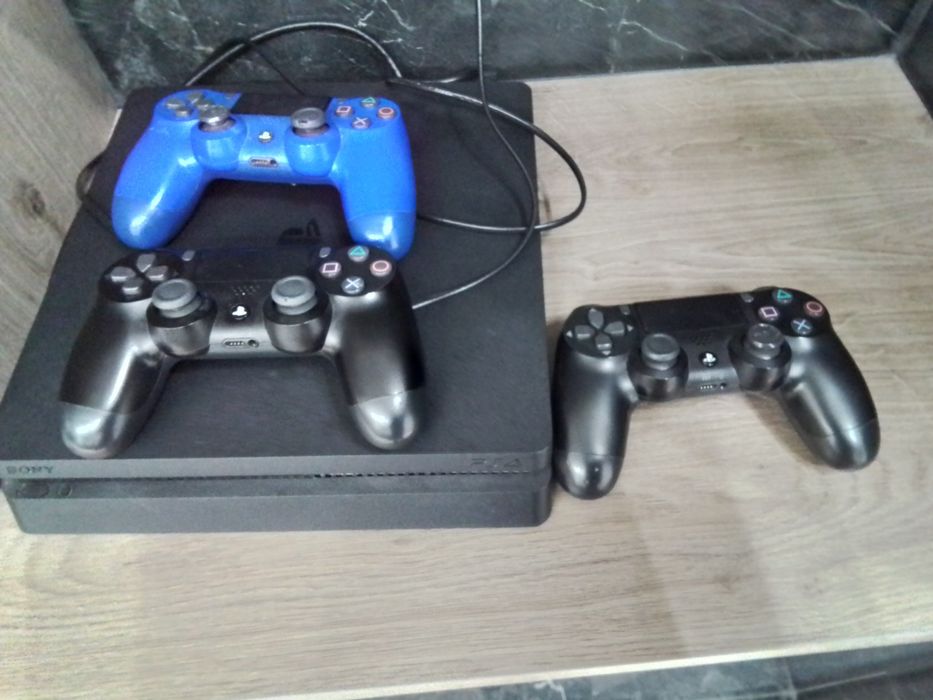 Игровая приставка Sony play station4slim
