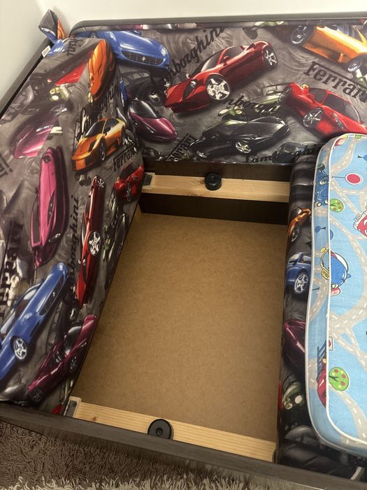 Продам детский диван