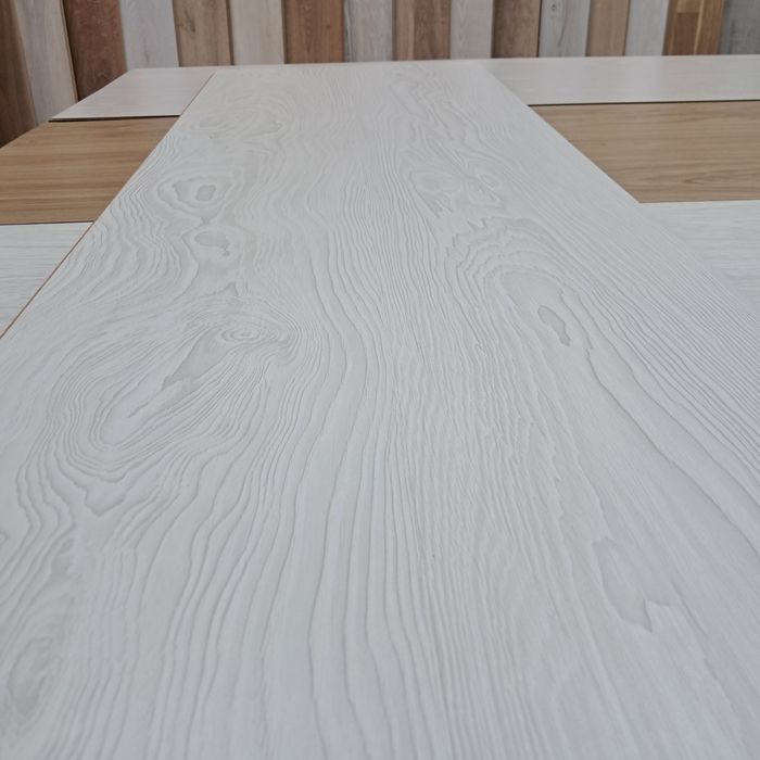 Laminat. Tarket optom