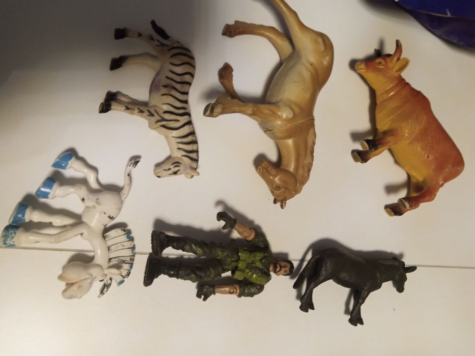 Игрушки, конструкторы, мозайки, пазлы