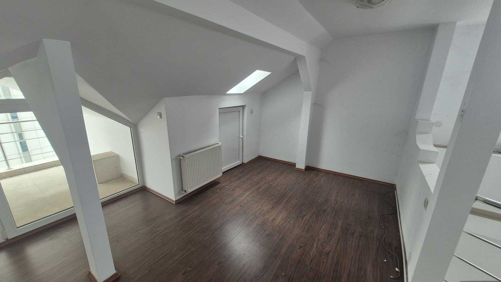 Apartament 4 camere si garaj dublu zona Ciuperca