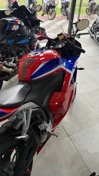 Honda CBR600RR 2012 год
