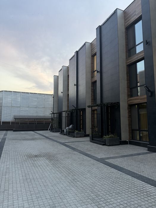 Очень срочно продаётся Townhouse Tiara Residence Мирзо Улугбек