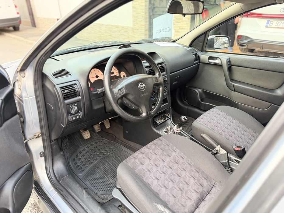 Opel Astra G - An fabricatie 2002