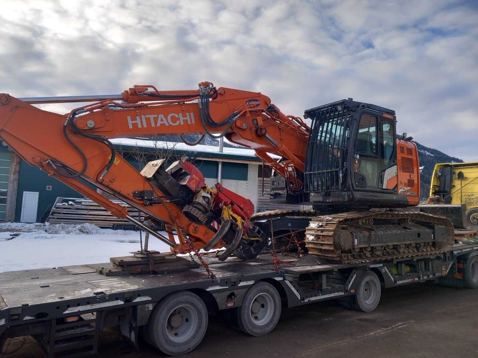 Excavator Hitachi 225USLC-7 + Procesor WOODY WH60-1