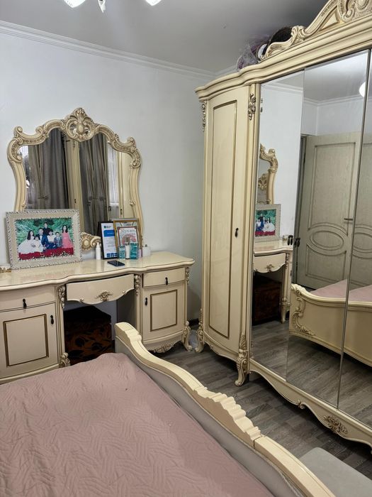 Спальная гарнитура