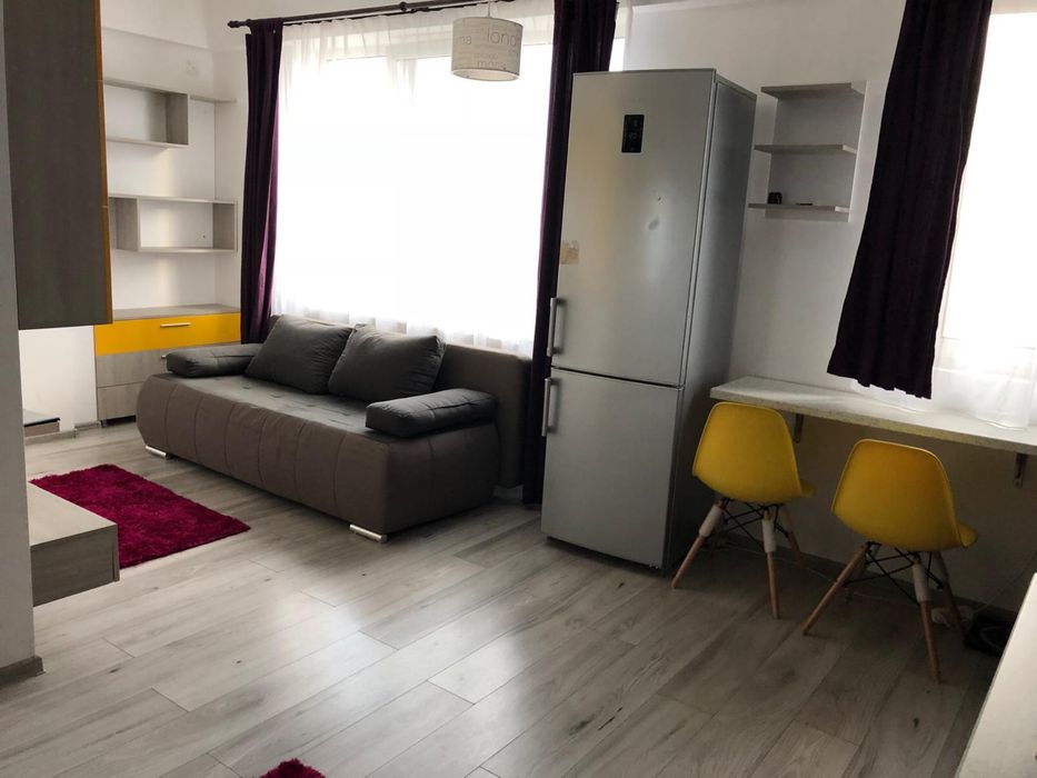 Proprietar inchiriez apartament 2camere Palas Mall Lazar Apartments
