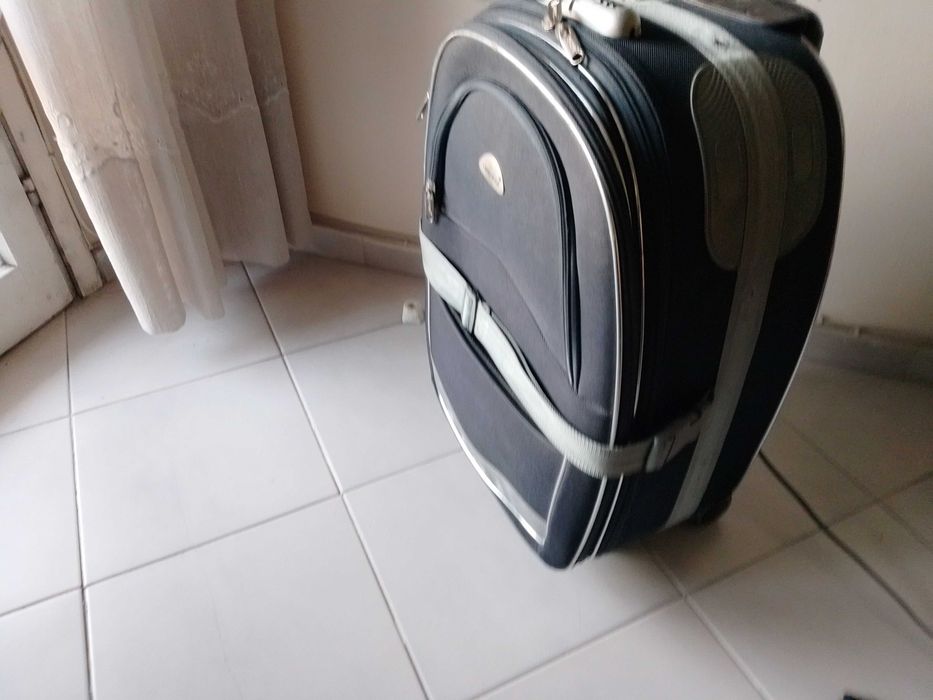 Куфар 2бр колелца "олекотен 2,5кг" "55/38/25см "10€"!+Доставка!