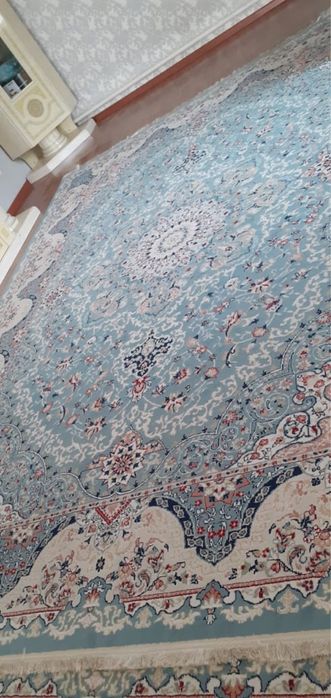 Продам ковер 3х4