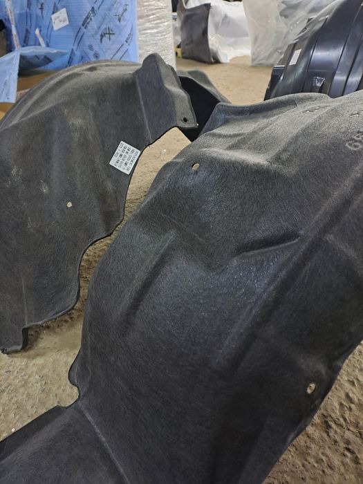 Подкрылки для Camry 70