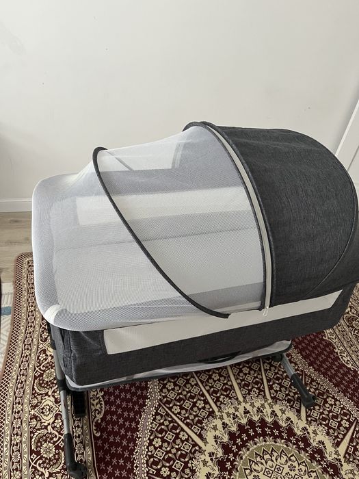 Детская кровать на колесах