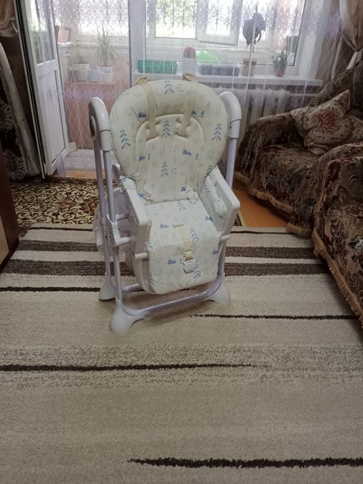 Продам детский стульчик для кормления