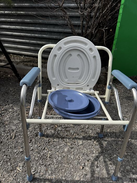 Переносной унитаз