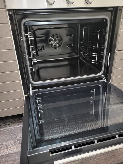 Духовая печь для кухни