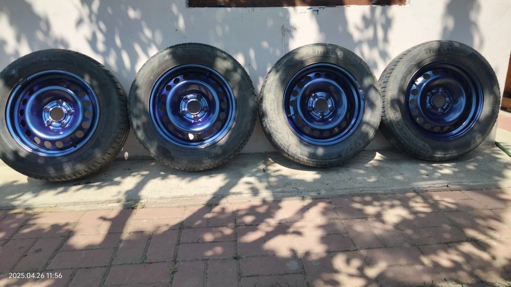 Genți tablă cu cauciucuri R15