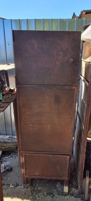 Afumatoare metalica solidă ideala ptr carne peste carnati slanina si alte preparate de casa