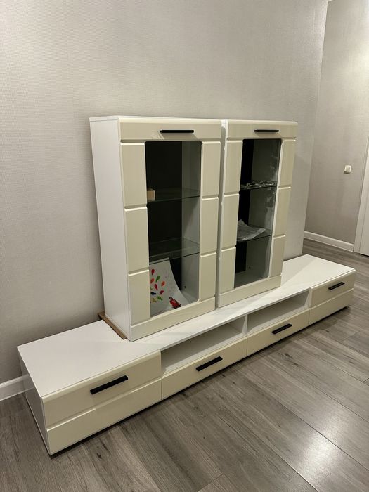 Продается стенка горка