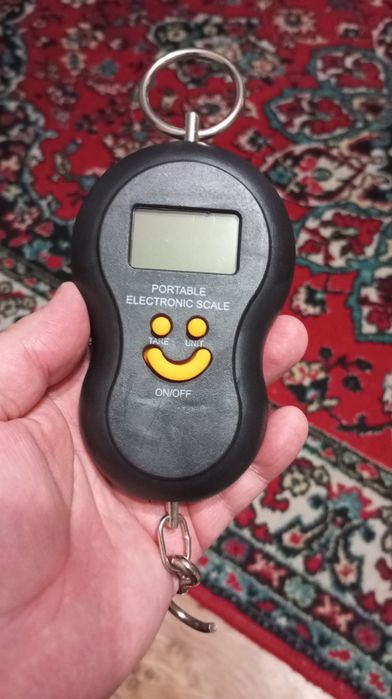 Безмен электронный.