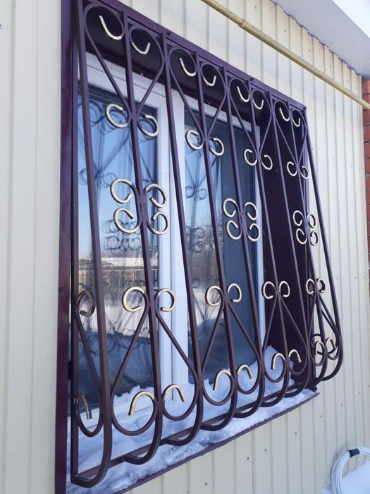 Решетки на окна от 14000.