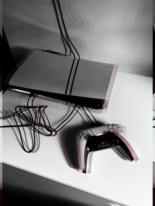PS5 Slim с PS+ EXTRA