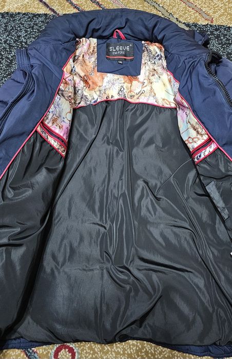 Продам куртку мужскую 52