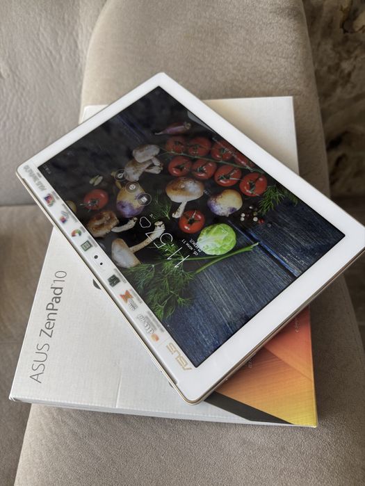 Таблет Asus Zenpad Z301ML