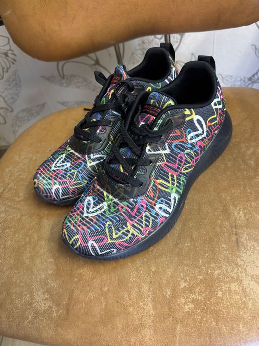 Дамски маратонки SKECHERS BOBS