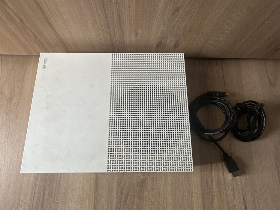 Xbox one s …………..