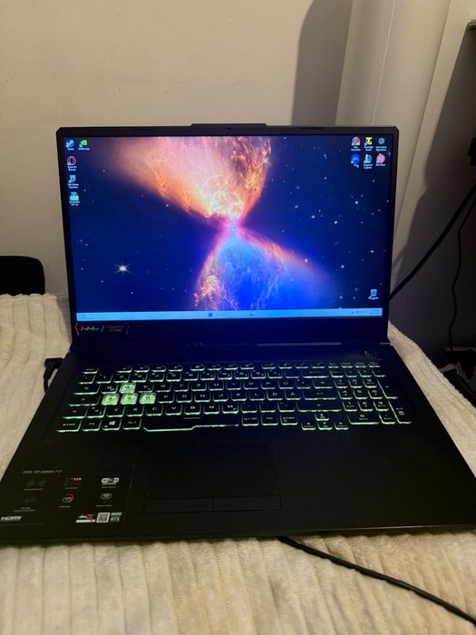 Laptop ASUS TUF F17