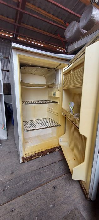 холодильник в рабочем состоянии.