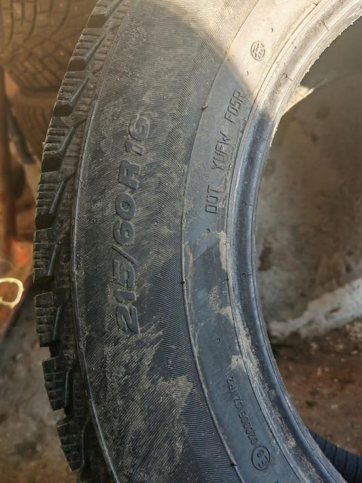 Продам шины зимние