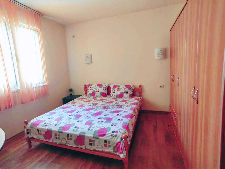 Продава се Четиристаен апартамент в Бургас, Изгрев - 105 кв.м за 1685 €/кв.м - Снимка #18