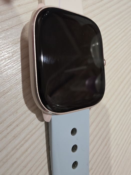 Смарт-часы Amazfit GTS 4 mini