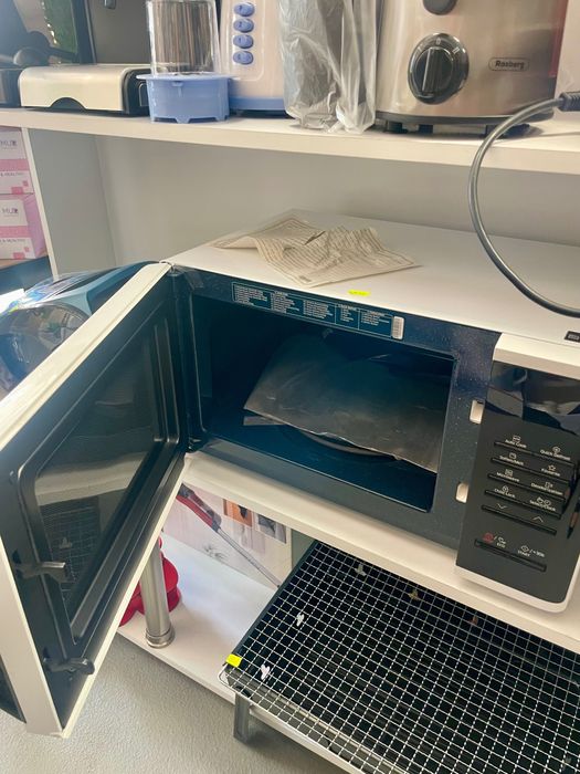 Микровълнова фурна