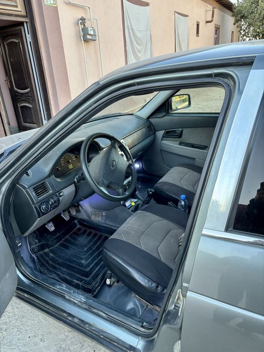 Продается лада приора 2007 года