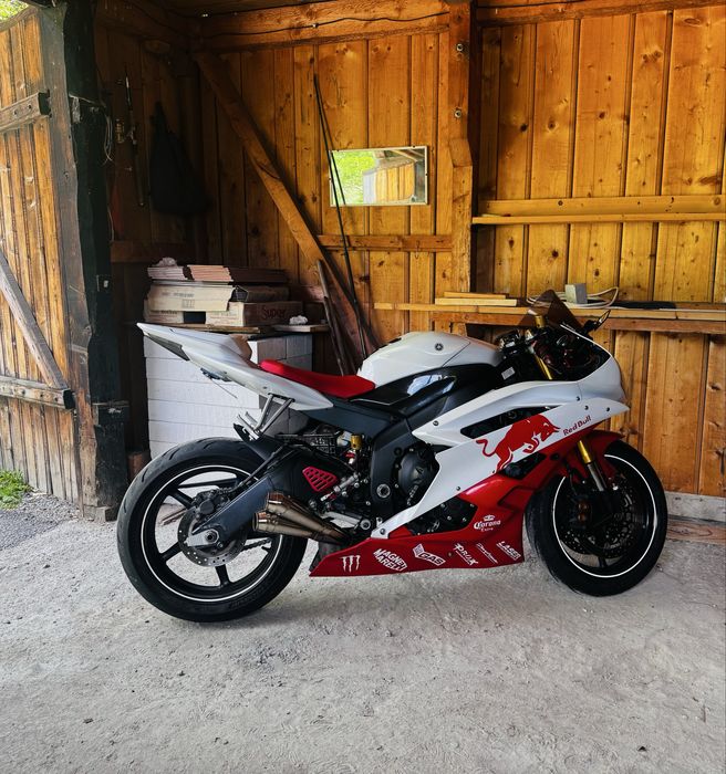 Yamaha R6 - 2007 RJ11